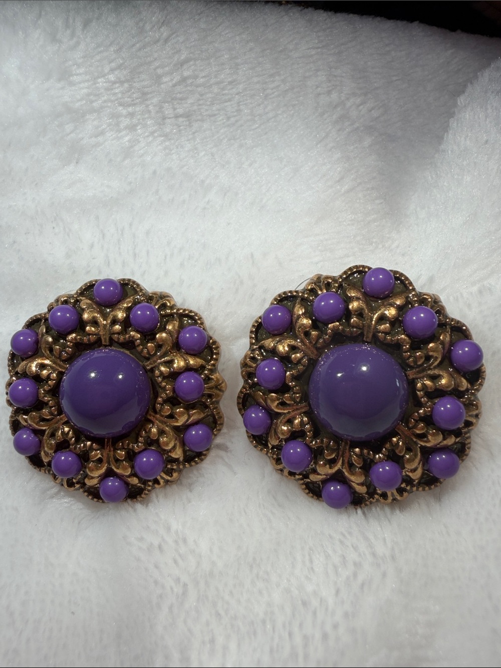 Gold-Tone Filigree Brooch Pair with Purple Cabochons